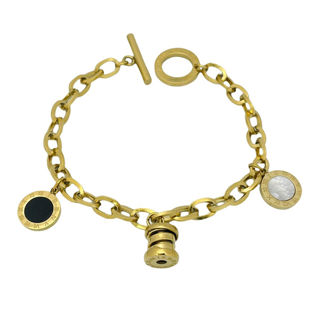 Pearl gold bracelet 